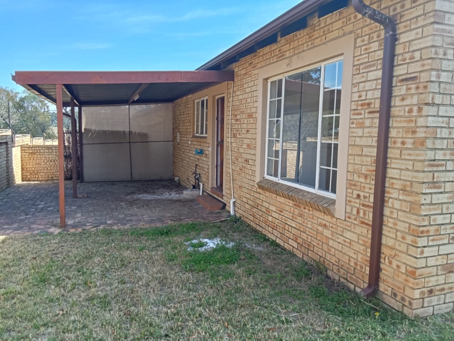 2 Bedroom Property for Sale in Sasolburg Ext 11 Free State